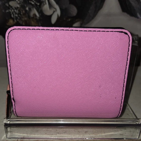 Marc Jacobs Pink and Tan Wallet - Picture 4 of 8